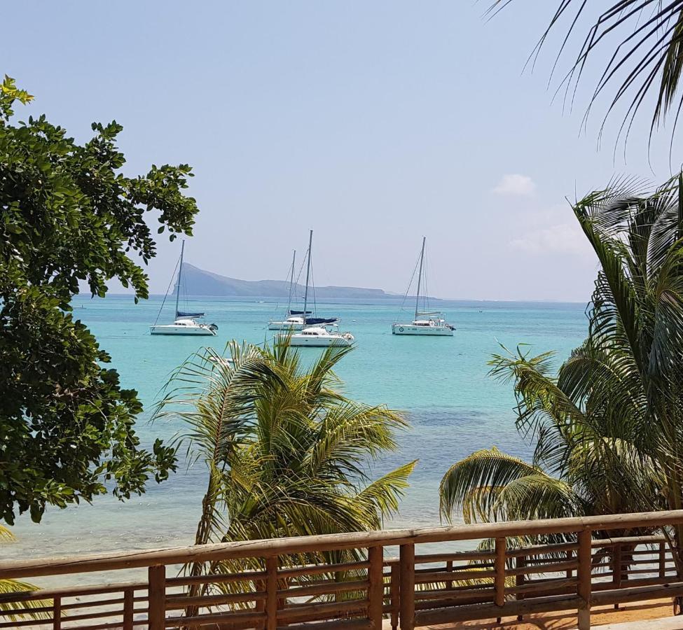 Beachwalk Deluxe Apartment - 50 Steps To The Beach Cap Malheureux Exterior foto
